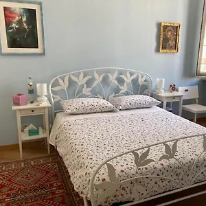 Squisito In Stabile Vecchia Apartamento