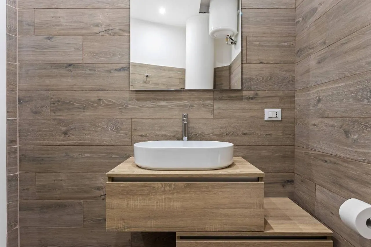 Modern And New Flat In Duomo Area Apartment Milan Italy